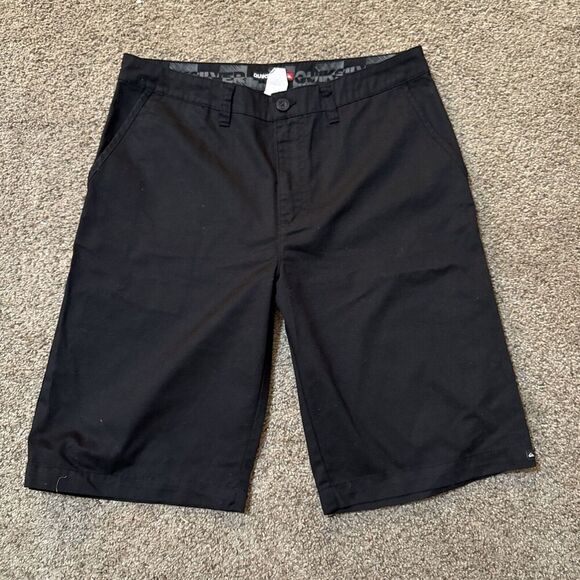 Mens Quiksilver Y2K Baggy shorts‎ size 34 Black Denim Cotton Skater Surfer Wide - Picture 1 of 12